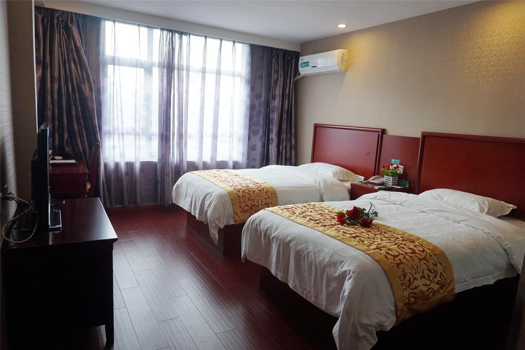 Greentree Inn Zhejiang Jiaxing West Zhongshan Road Vintage Car Building Express Hotel Ngoại thất bức ảnh